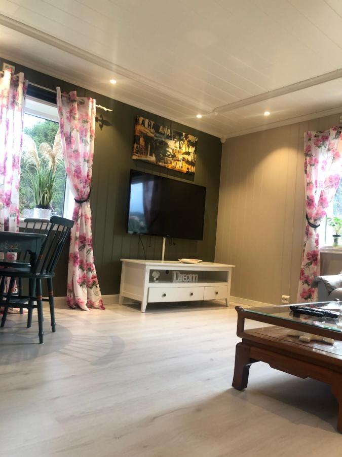 Den Gule Huset Apartment ลิงดาล ภายนอก รูปภาพ